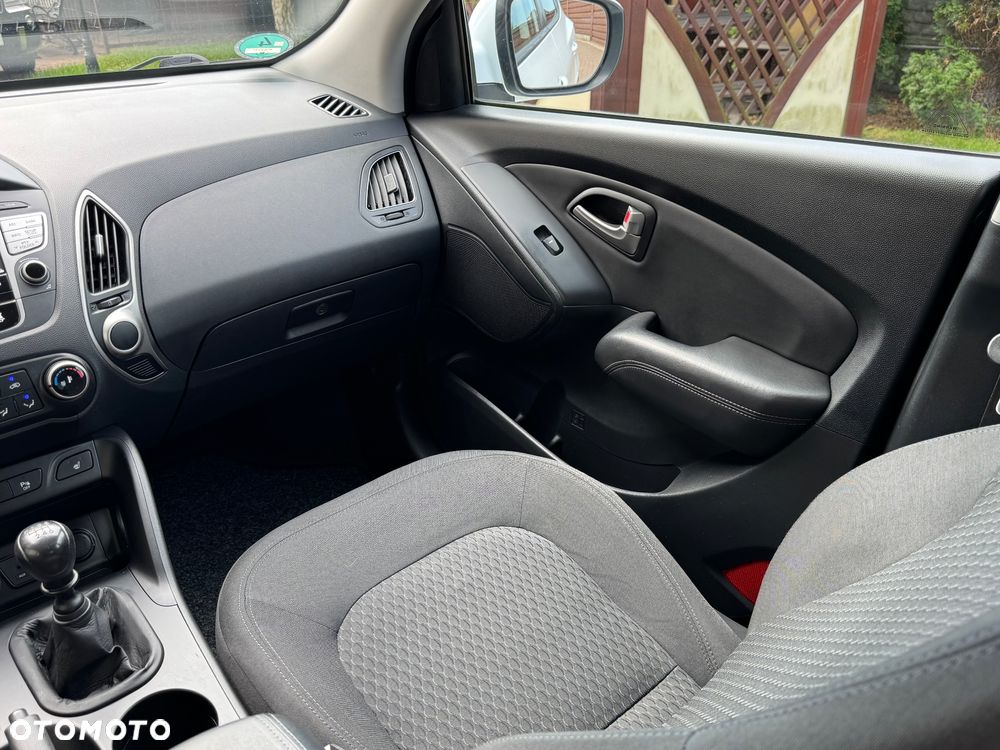 Hyundai ix35 1.6 2WD Trend - 14