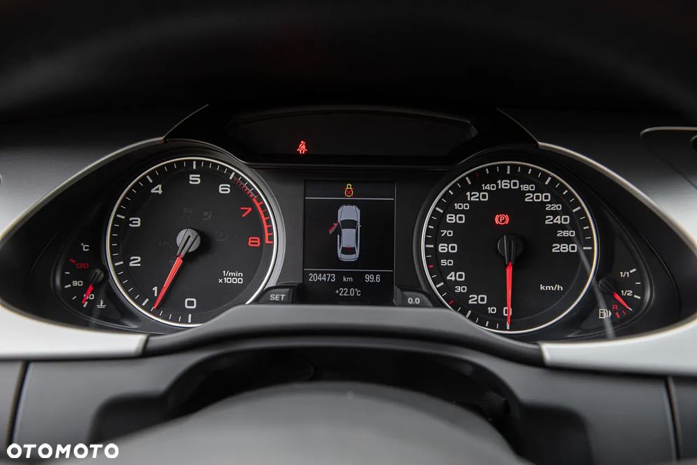 Audi A4 ver-1-8-tfsi-attraction - 12
