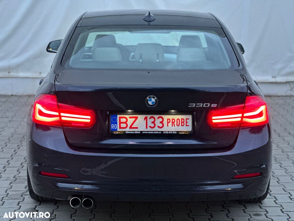BMW Seria 3 330e iPerformance Sport Line - 10