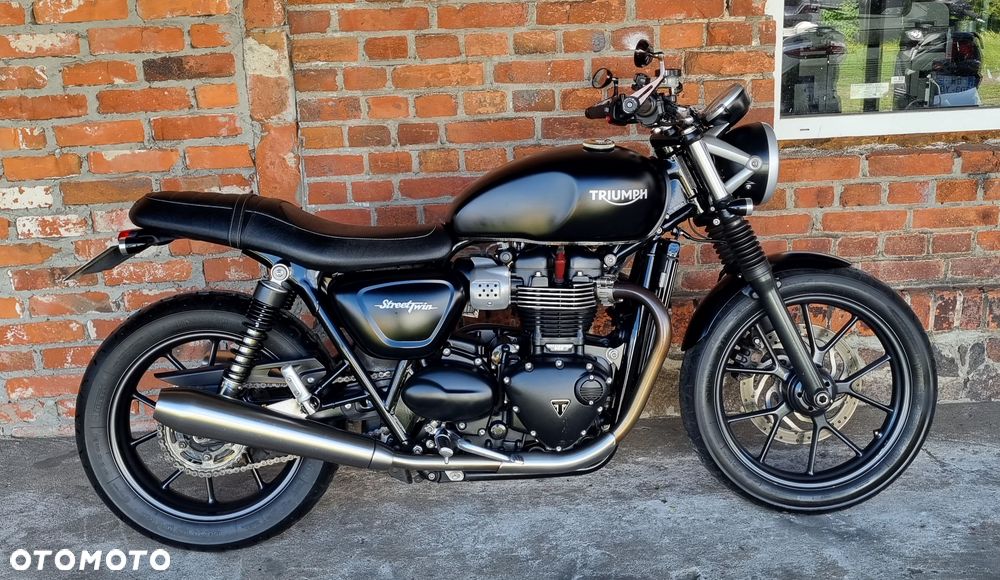 Triumph Street Twin - 9