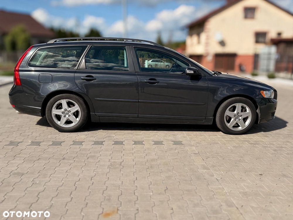 Volvo V50 D5 Summum - 4