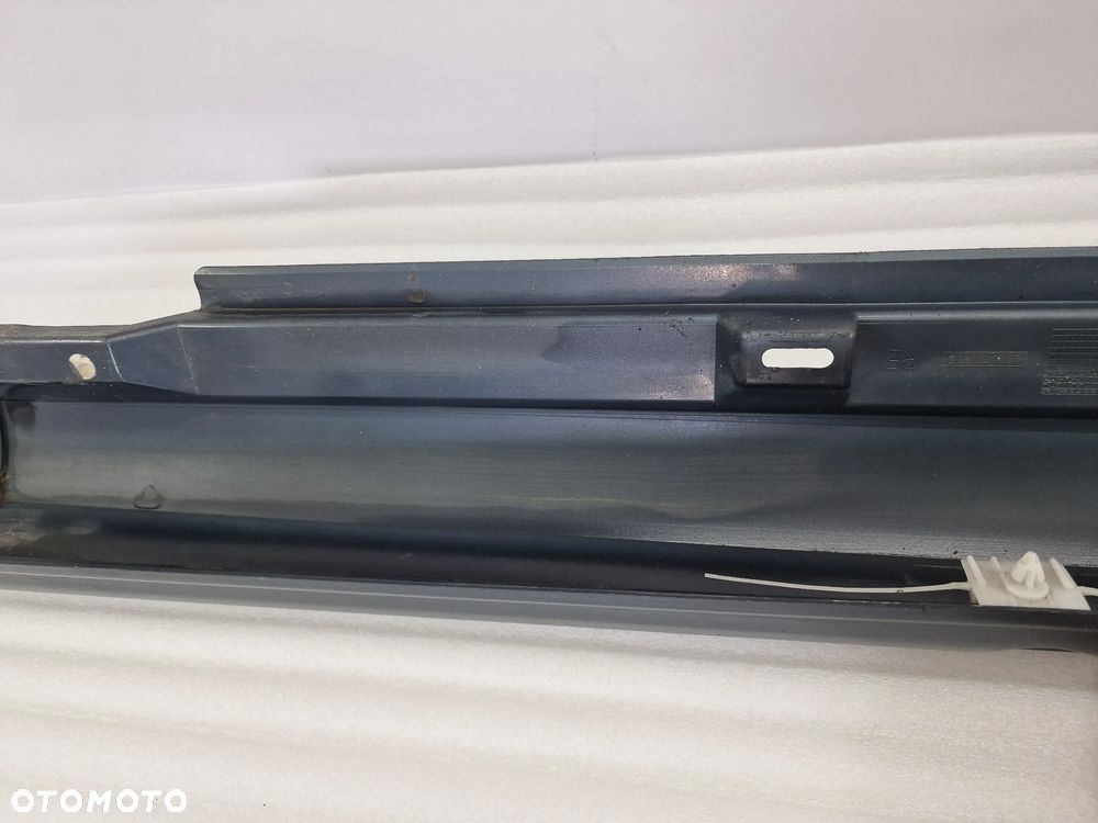 VW PASSAT B7 R-LINE 10- 3AA PRAWA LISTWA PROGOWA / NAKŁADKA PROGU , NR 3AA853856C , NR AUKCJI PR313 - 9