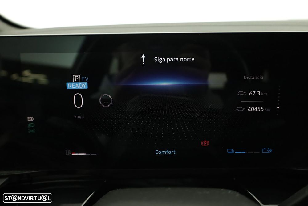 Renault Austral 1.2 E-Tech Iconic - 15