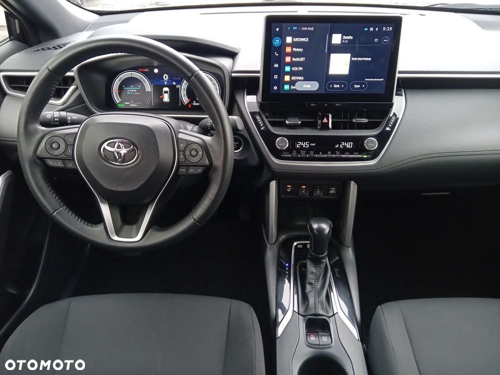 Toyota Corolla Cross - 15