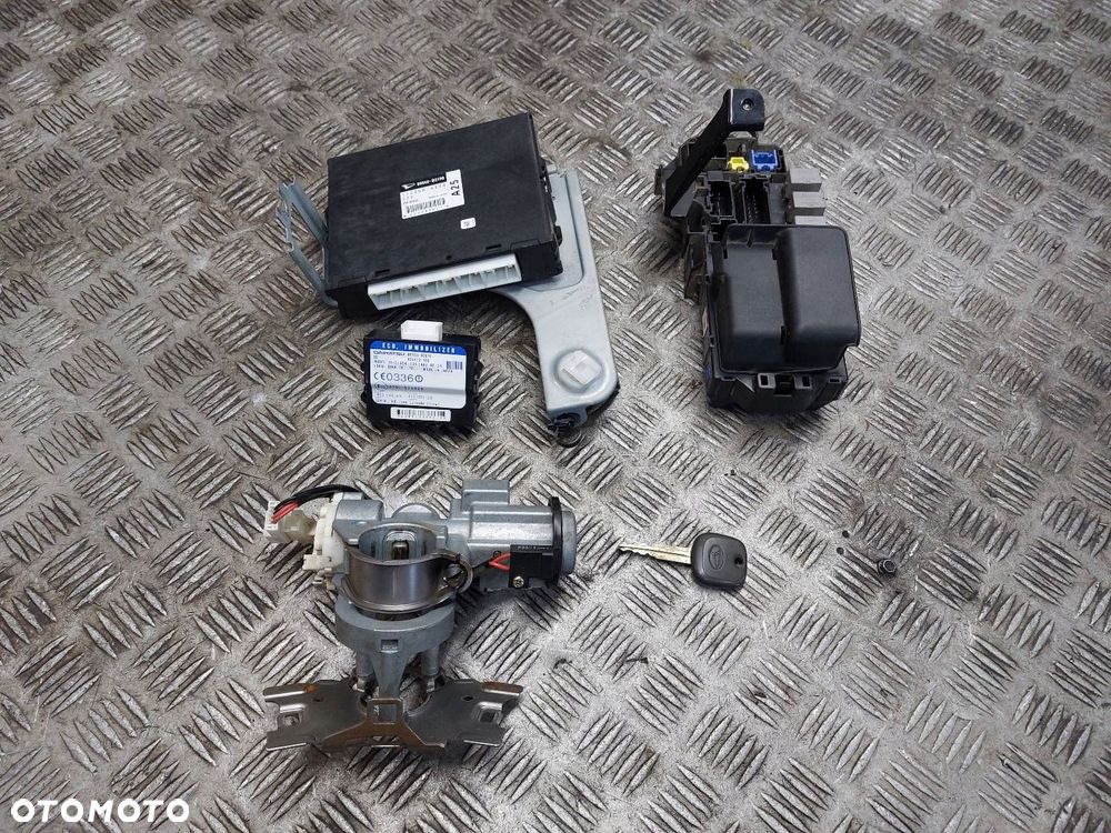 ZESTAW STARTOWY DAIHATSU CUORE VI 1.0 12V 89560-B2190 89780-B2070 - 1