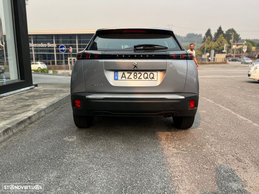 Peugeot 2008 1.2 PureTech Active Pack - 4