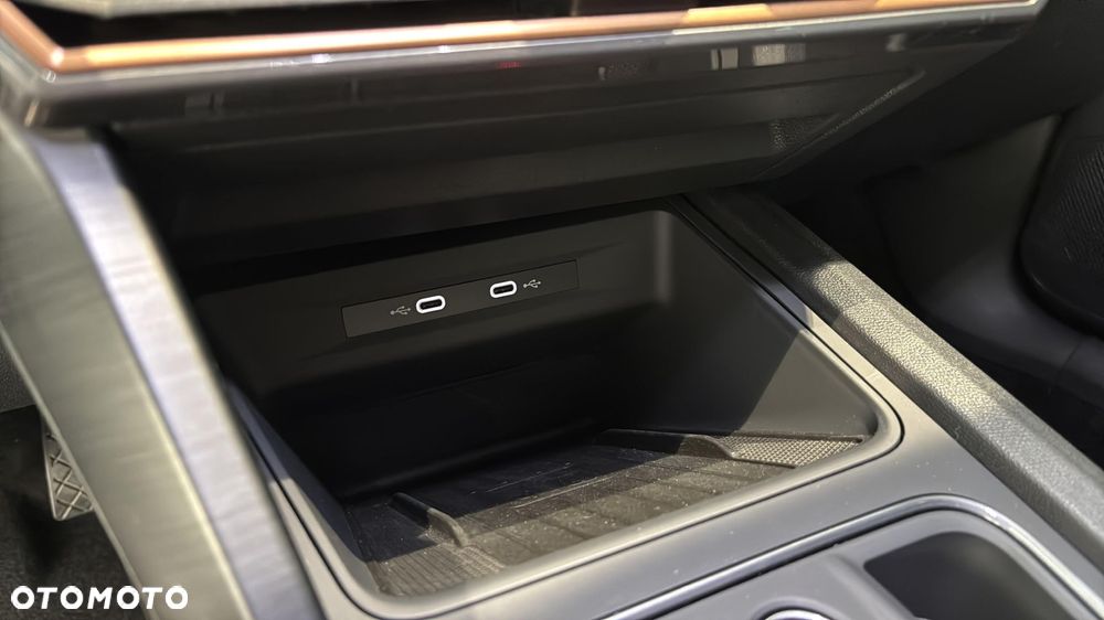 Cupra Leon 2.0 TSI DSG - 26