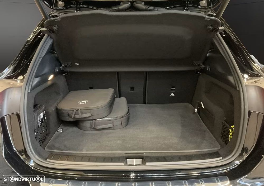 Mercedes-Benz EQA 250+ AMG Line - 15