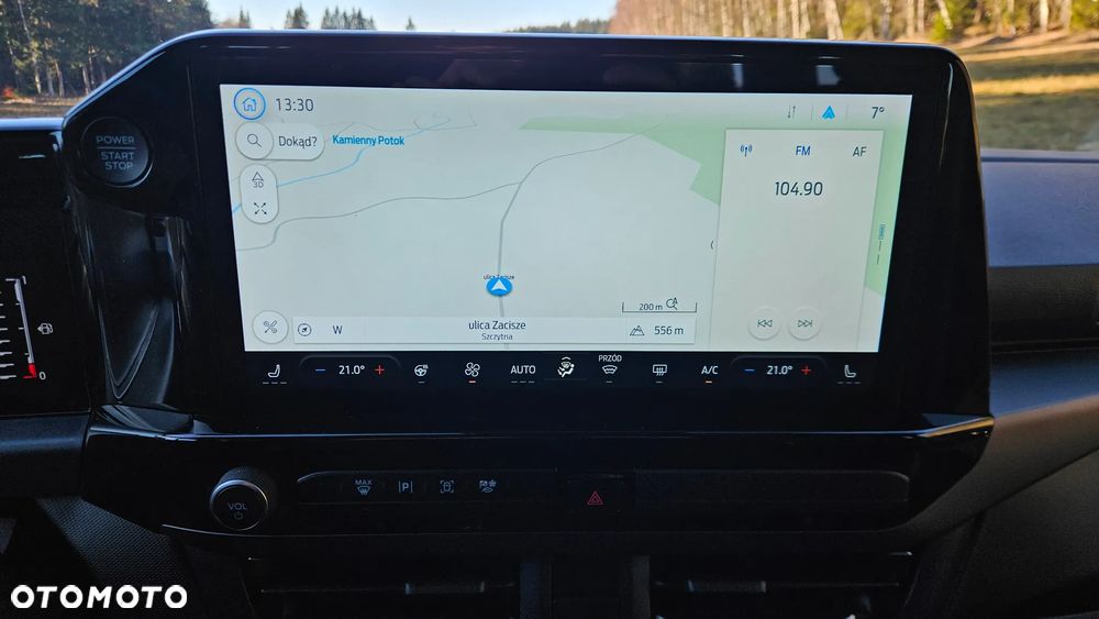 Ford Tourneo Custom - 21