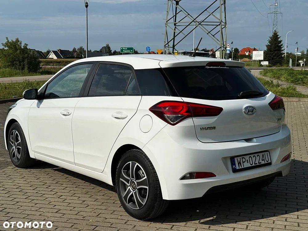 Hyundai i20 1.25 Classic + - 11