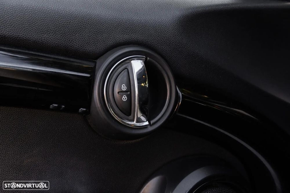 MINI 5 Portas One D - 36