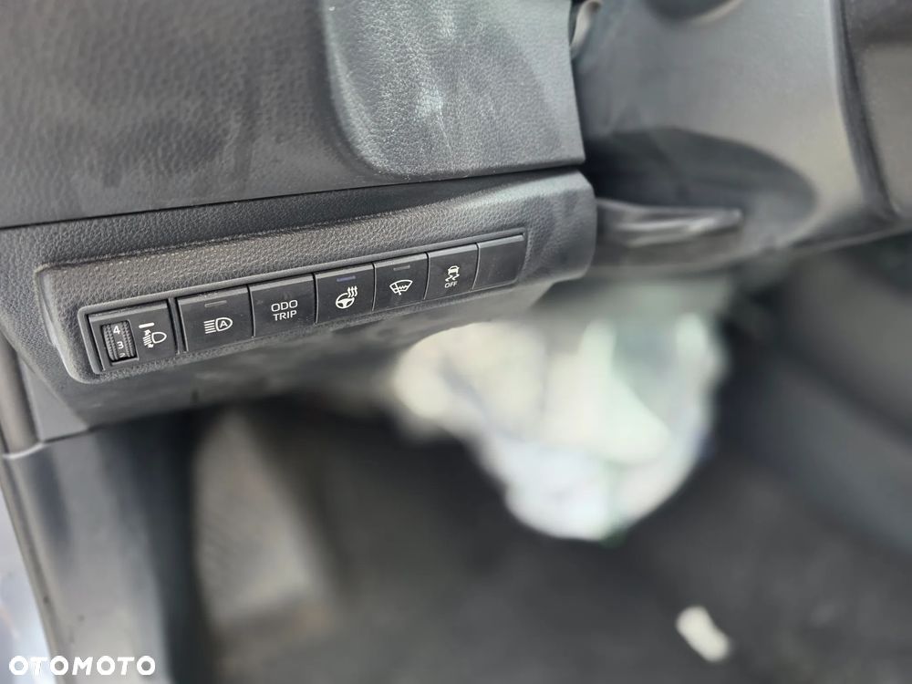 Toyota Corolla - 29
