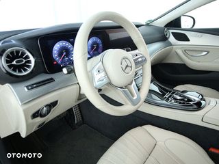 Mercedes-Benz CLS - 9