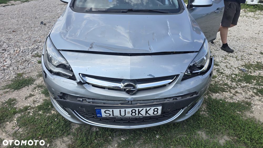 Opel Astra 2.0 CDTI Cosmo S&S - 25