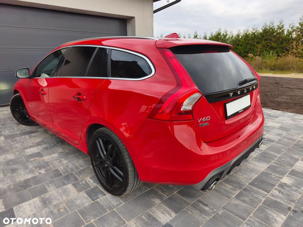 Volvo V60 2017 photo 3
