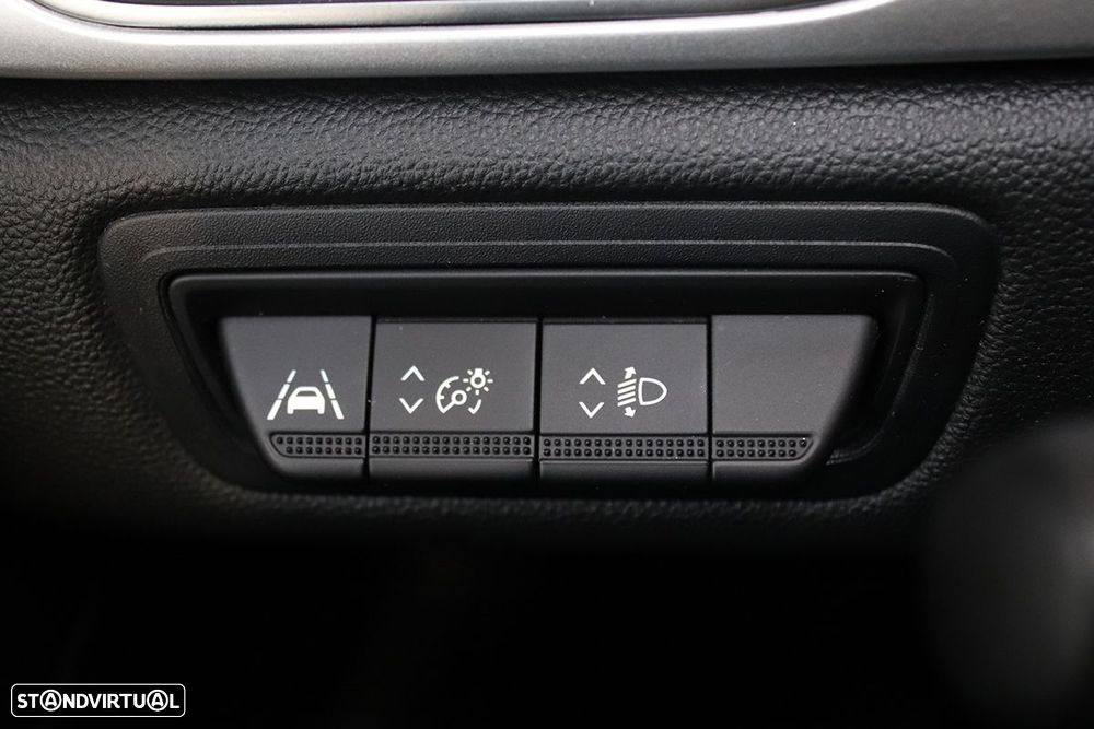 Renault Captur 1.0 TCe Techno Bi-Fuel - 20