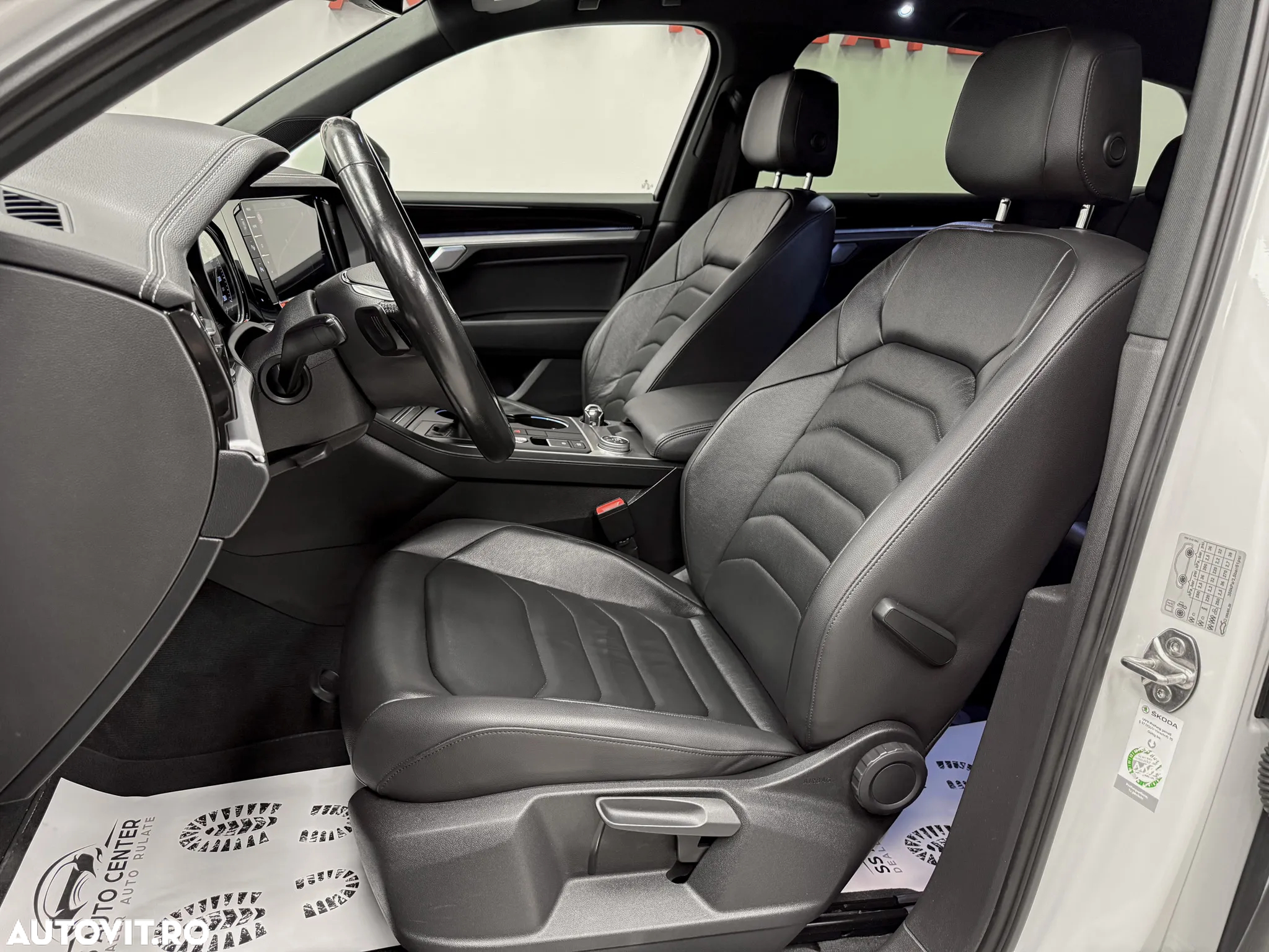 Volkswagen Touareg V6 TDI Style - 21