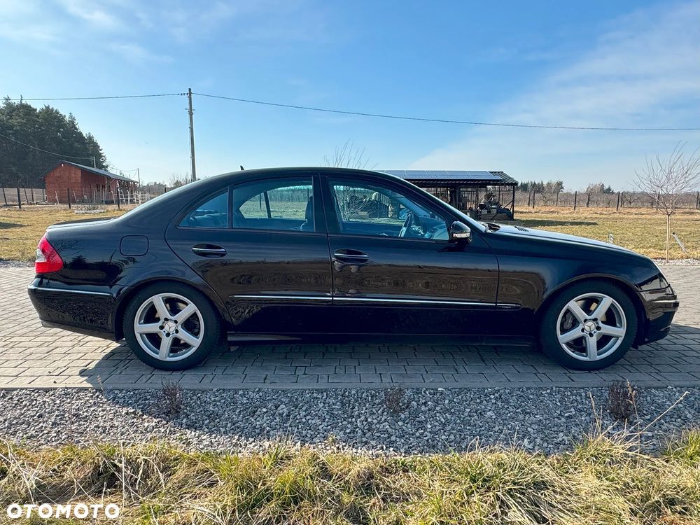 Mercedes-Benz Klasa E 350 CGI 7G-TRONIC Avantgarde - 40
