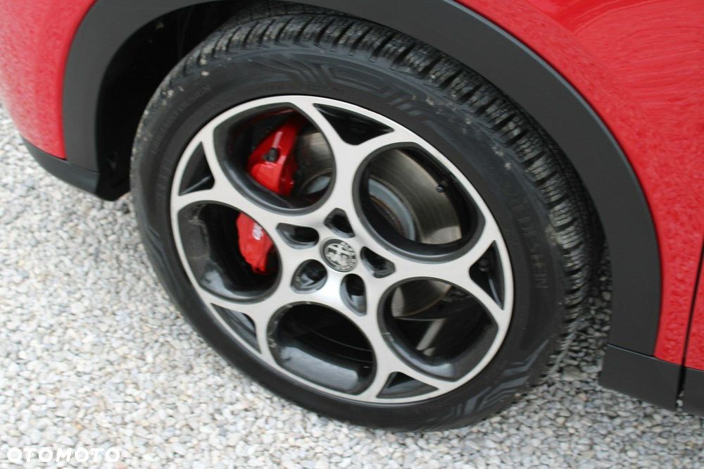 Alfa Romeo Tonale - 13