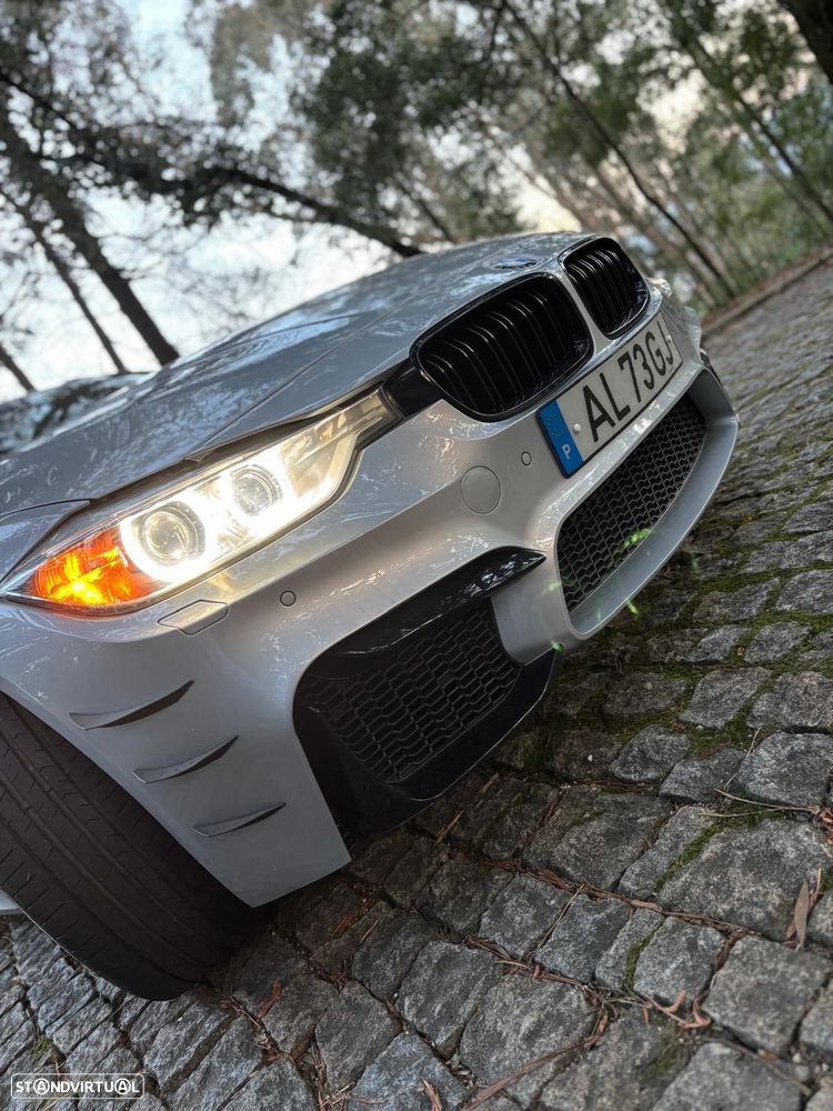 BMW 320 d xDrive Pack M - 15