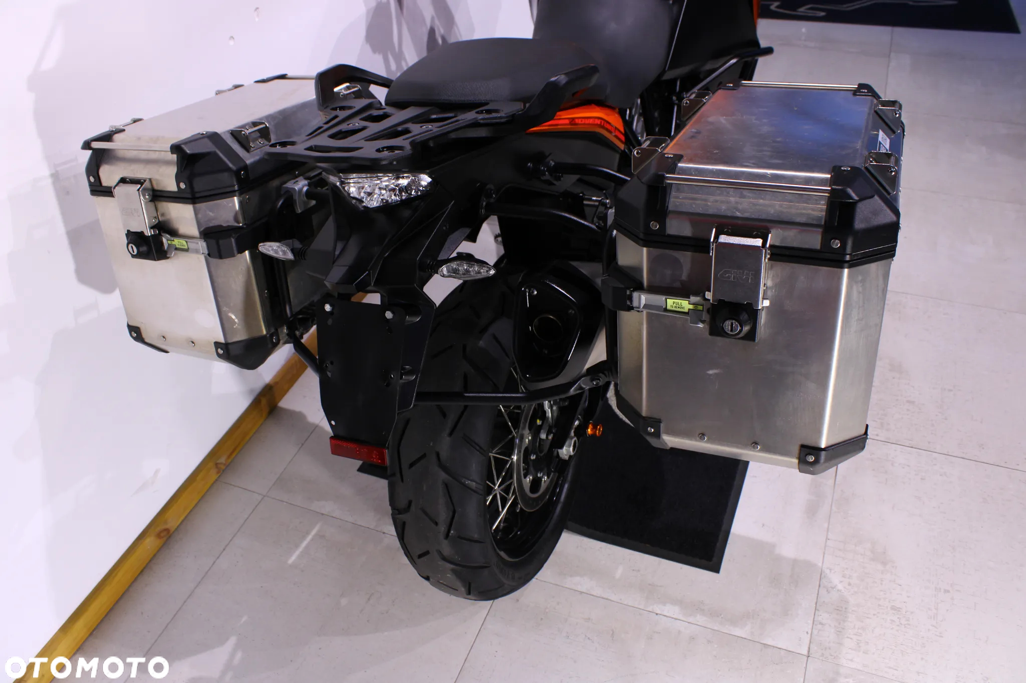 KTM Adventure - 17