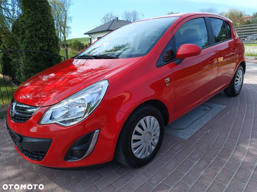 Opel Corsa 1.4 16V Color Edition - 1