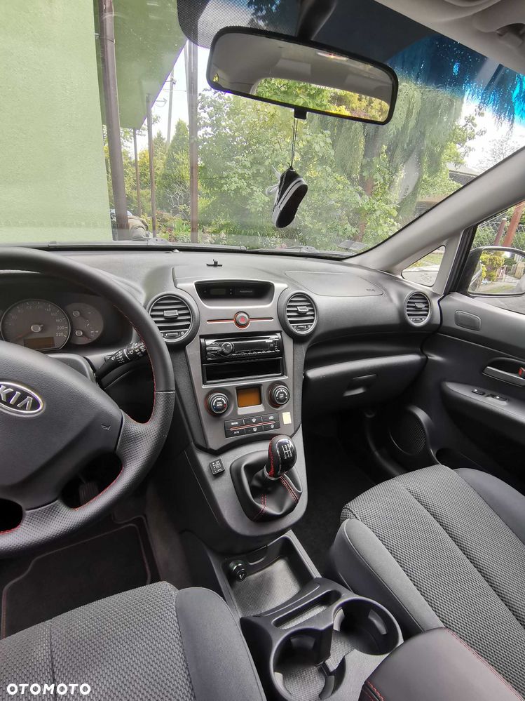 Kia Carens