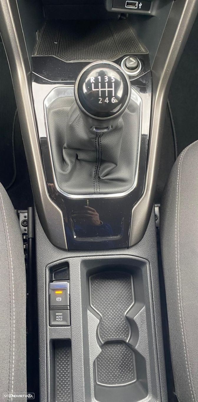VW T-Roc 1.0 TSI Style - 24