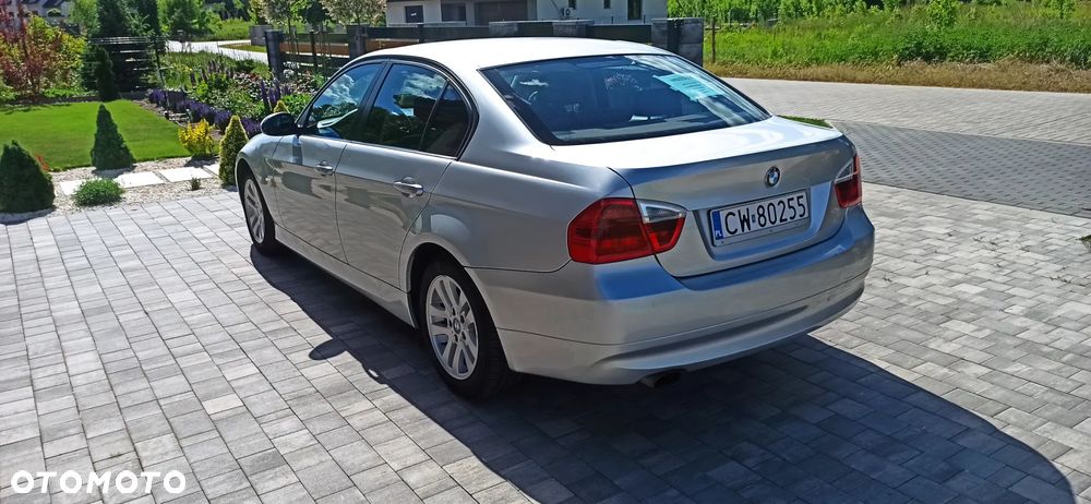 BMW Seria 3 320d - 19