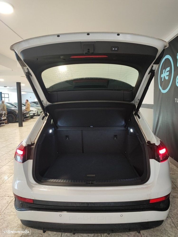 Audi Q4 e-tron 40 82 kWH - 6