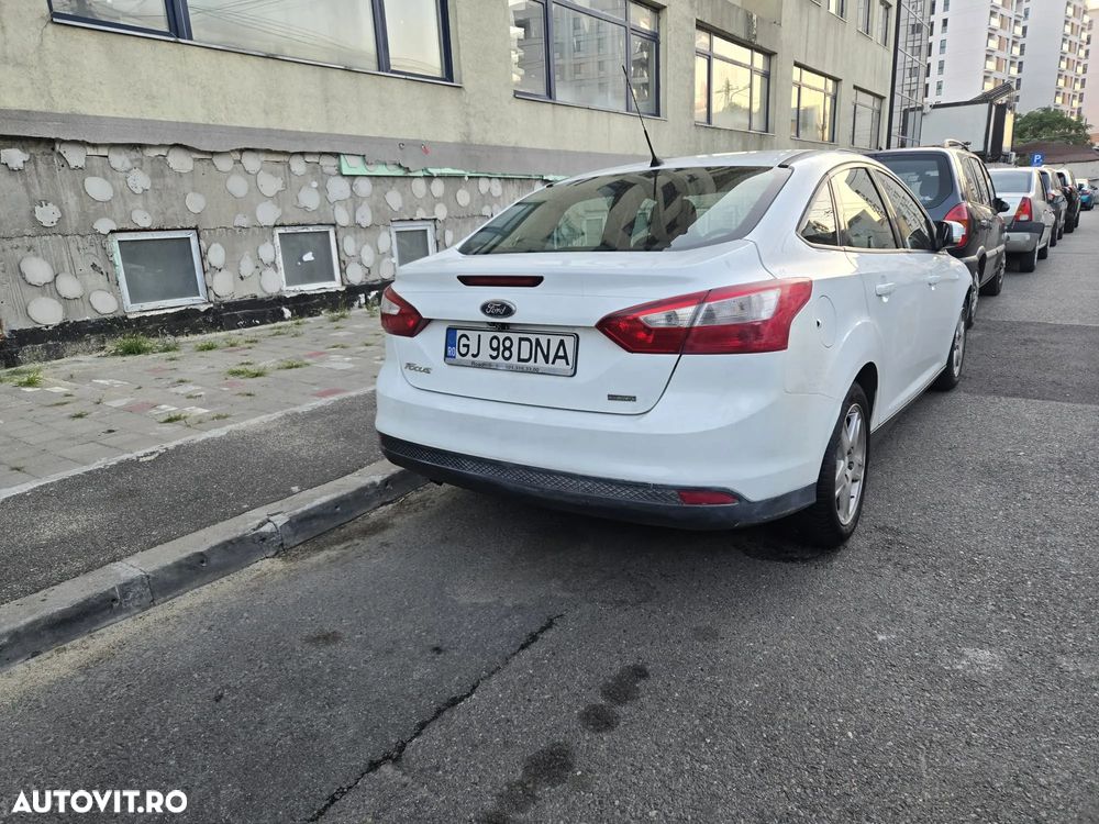 Ford Focus 1.0 EcoBoost Sport - 6