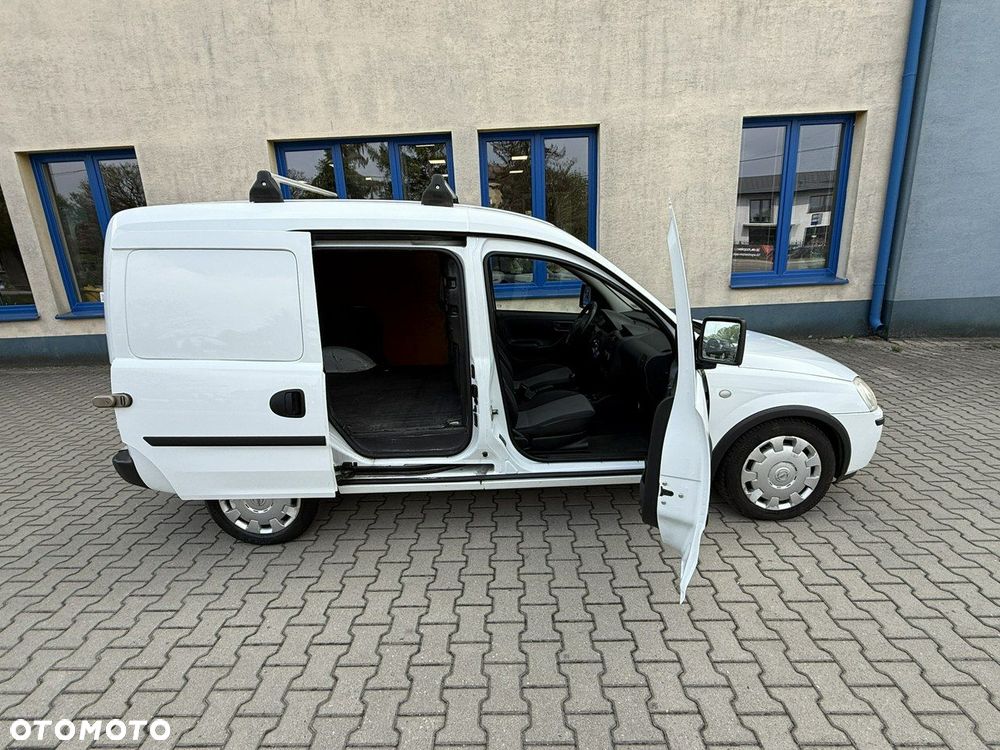 Opel Combo - 15