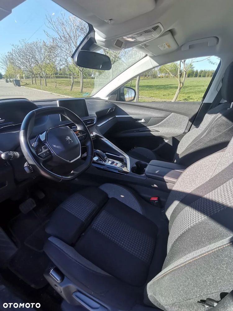 Peugeot 3008 1.5 BlueHDi Allure S&S EAT8 - 3
