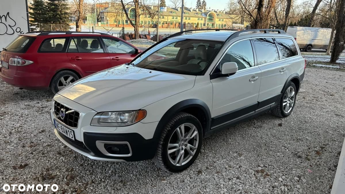 Volvo XC 70 - 4
