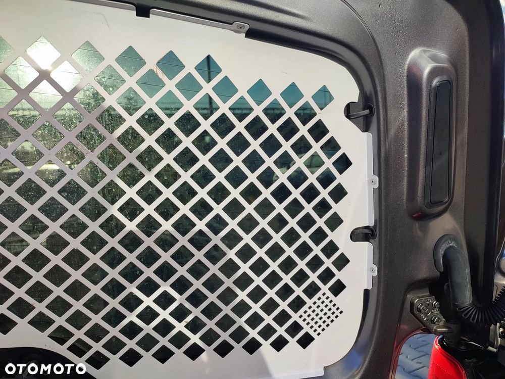 Toyota Proace City - 21