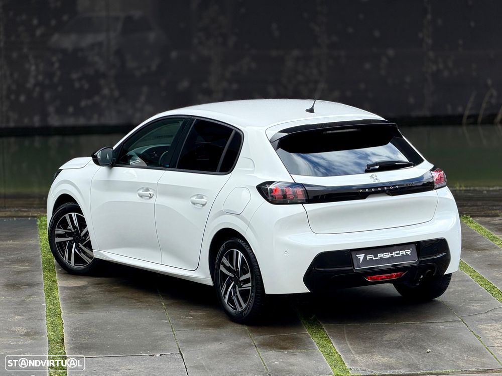 Peugeot 208 1.2 PureTech Allure Pack - 17