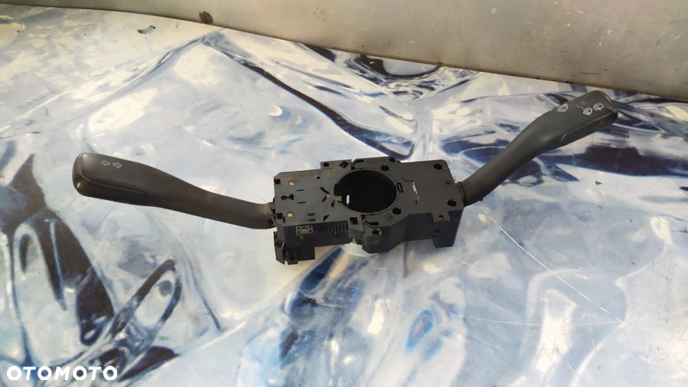 Przełącznik zespolony Audi OE 8L0953513 - 1