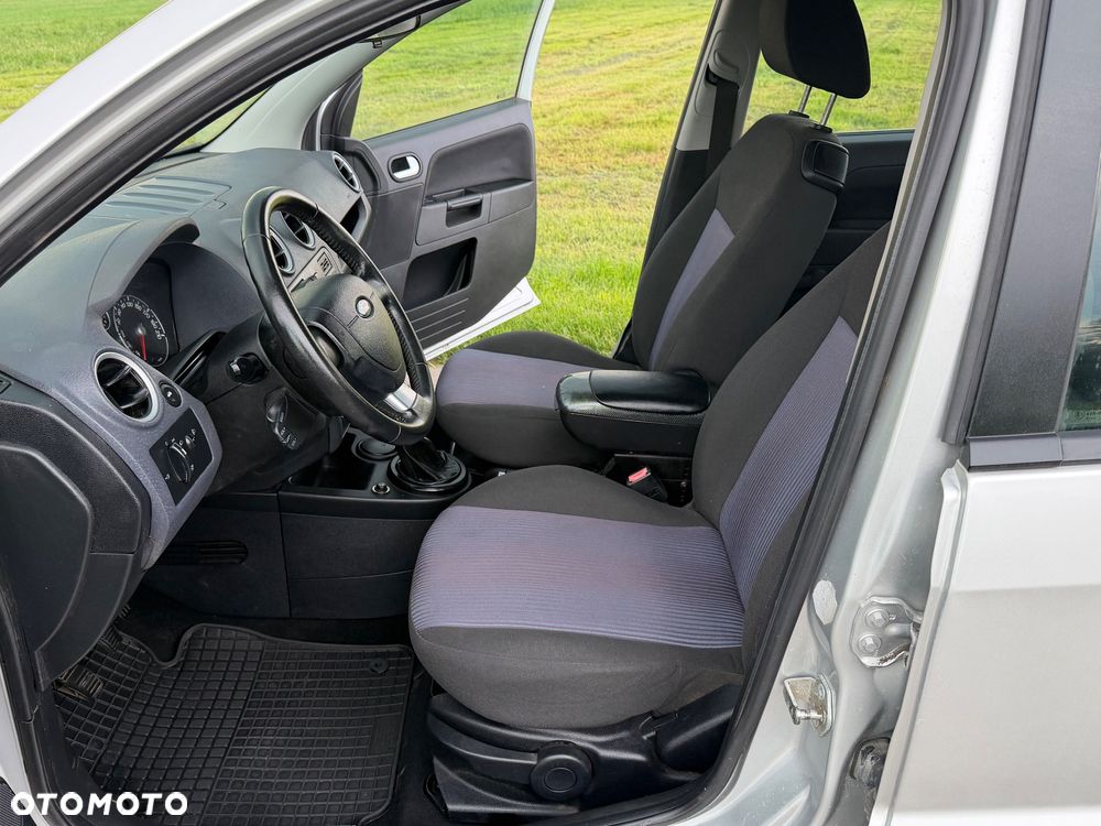 Ford Fusion 1.4 Elegance - 15