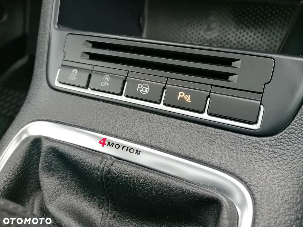 Volkswagen Tiguan 2.0 TDI 4Mot Sport&Style - 30