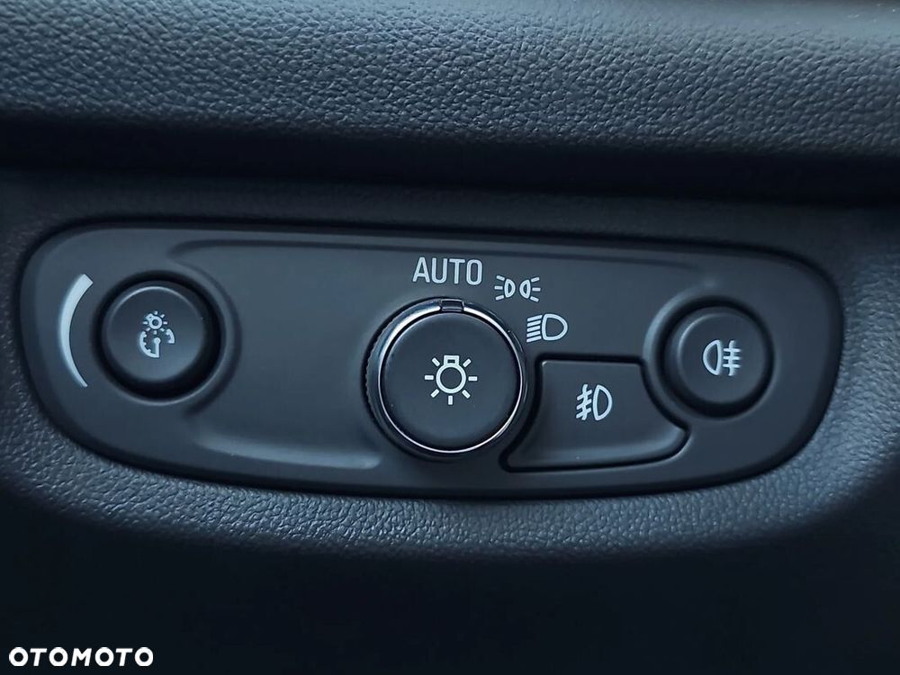 Opel Insignia 2.0 CDTI Business Elegance S&S - 26