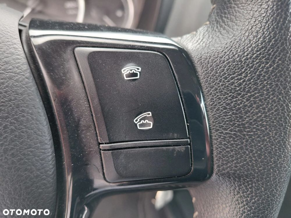 Toyota Yaris 1.0 VVT-i - 19
