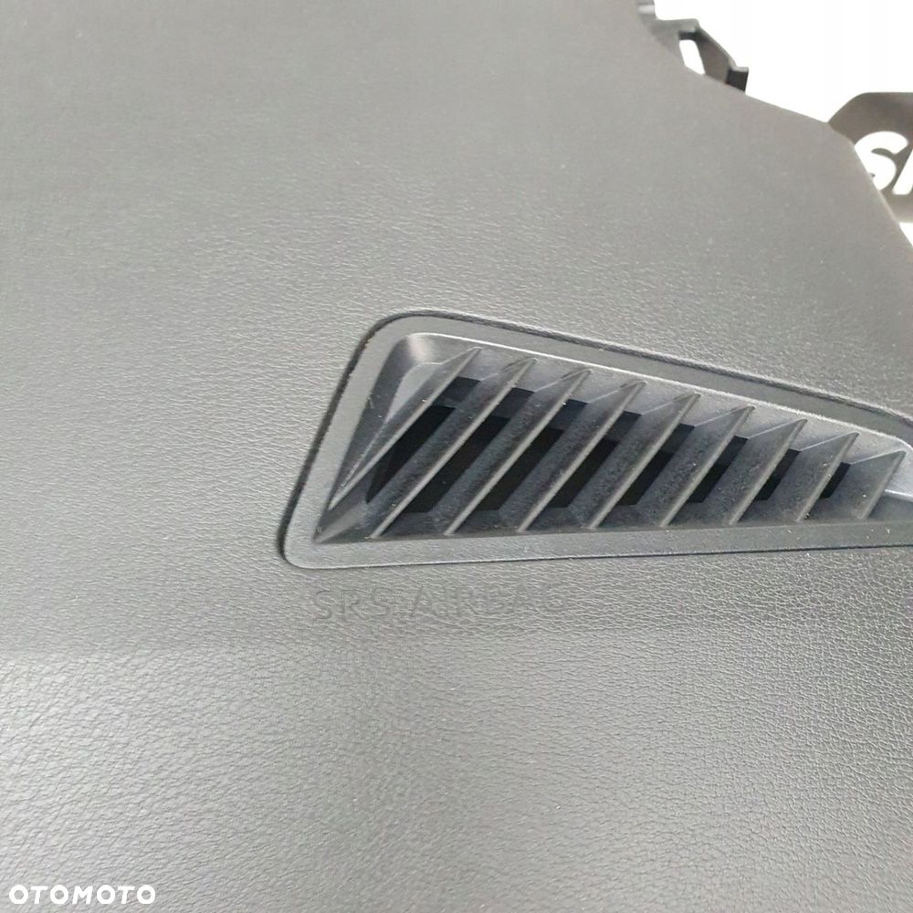 TOYOTA COROLLA E21 FACE LIFT DESKA ROZDZIELCZA KONSOLA KOKPIT PULPIT PODUSZKI AIRBAG AIR BAG PASY KURTYNY KIT SET - 5