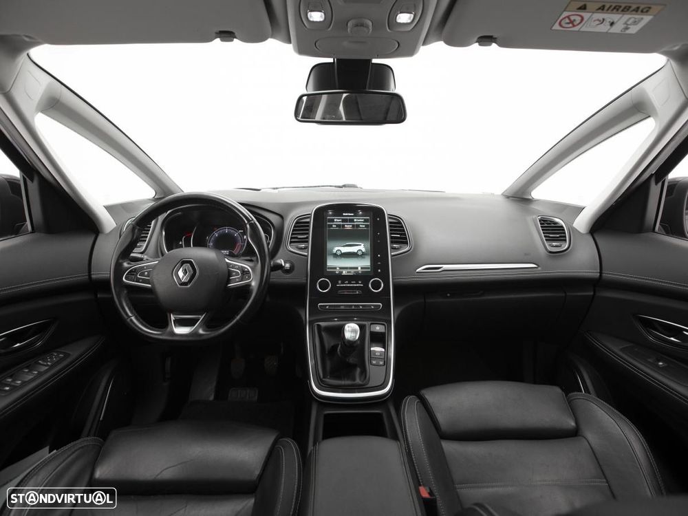 Renault Scénic - 11