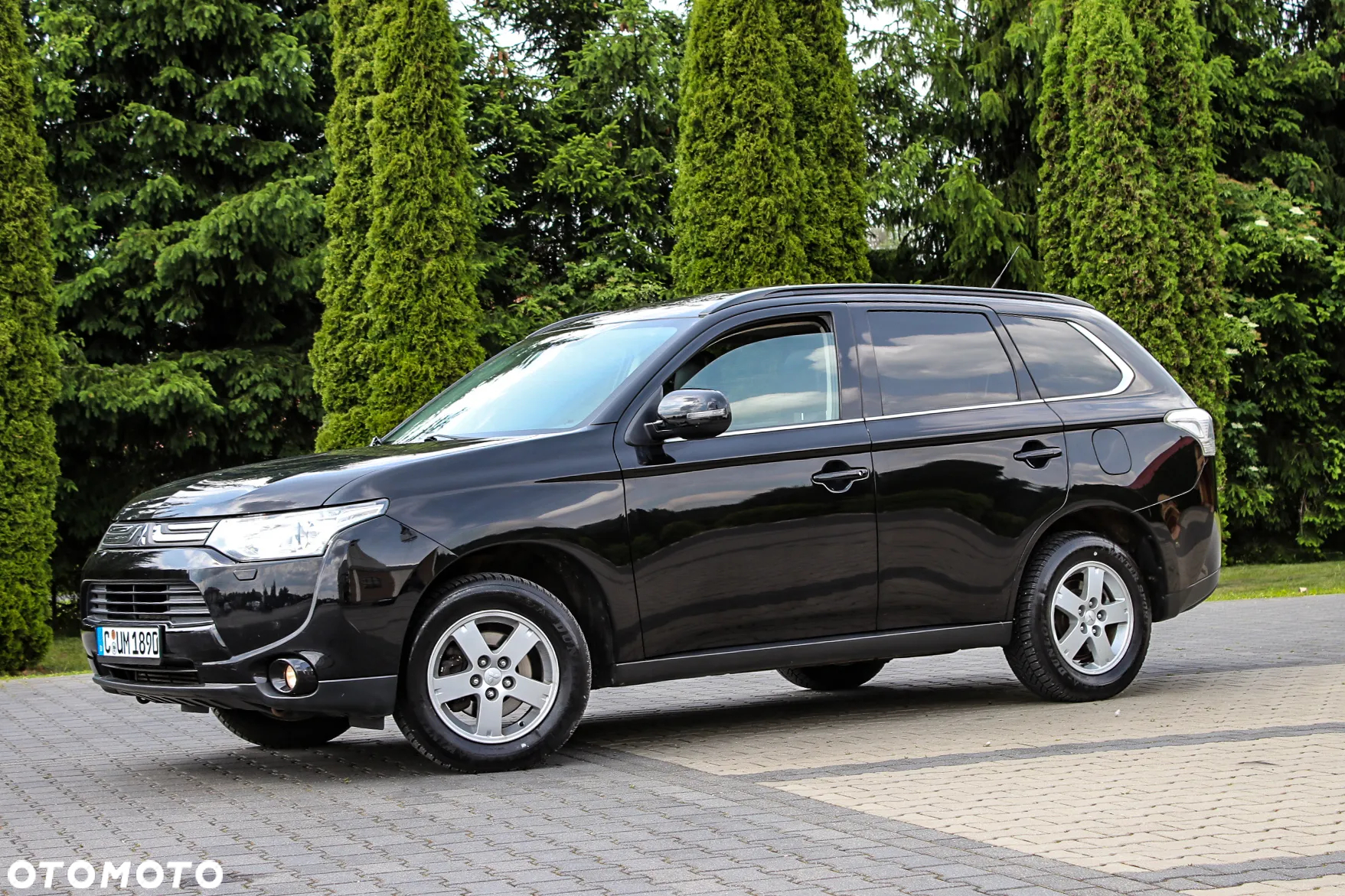 Mitsubishi Outlander 2.2 DI-D 4WD Instyle - 4