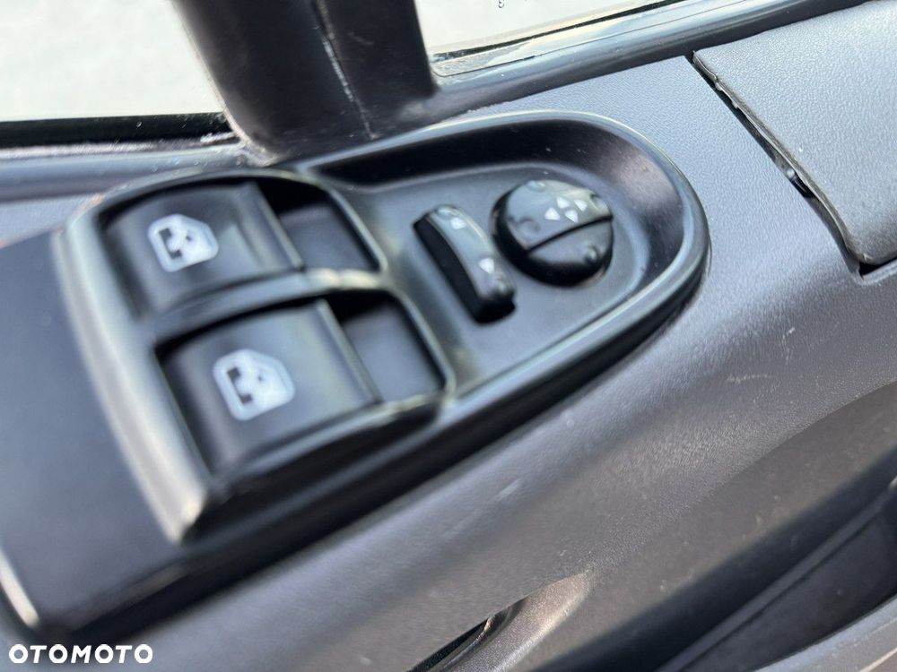 Iveco Daily 35S13 - 13