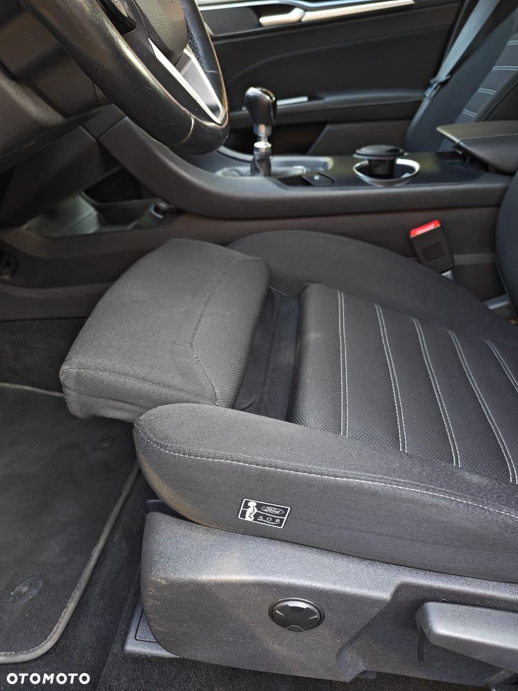 Ford Mondeo 2.0 EcoBlue Business Edition - 13