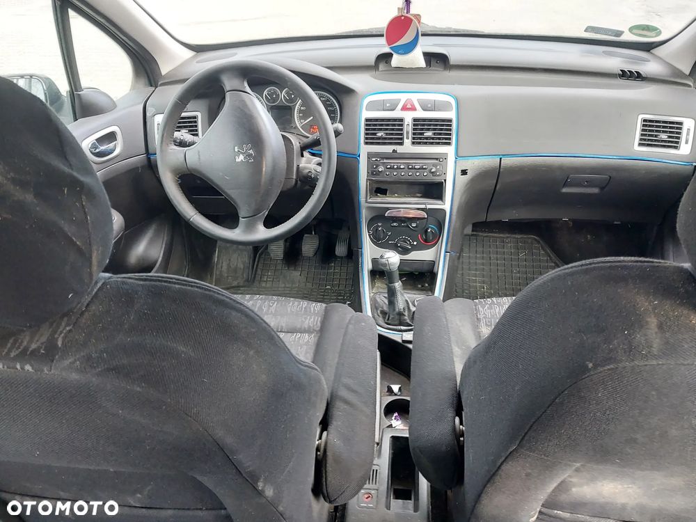 Peugeot 307 SW Kombi silnik 1.6 16v Benzyna skrzynia biegów drzwi klapa zderzak maska błotnik KSUD lampa szyba hak holowniczy moduł BSI BSM B4 osłona listwa fotel maglownica zacisk pompa panel konsola radio mechanizm wydech NA CZĘŚCI - 13