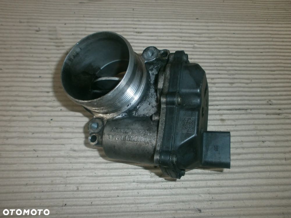 PRZEPUSTNICA POWIETRZA 04L128063K  2.0TDI  CRAFTER TRANSPORTER T6 - 3