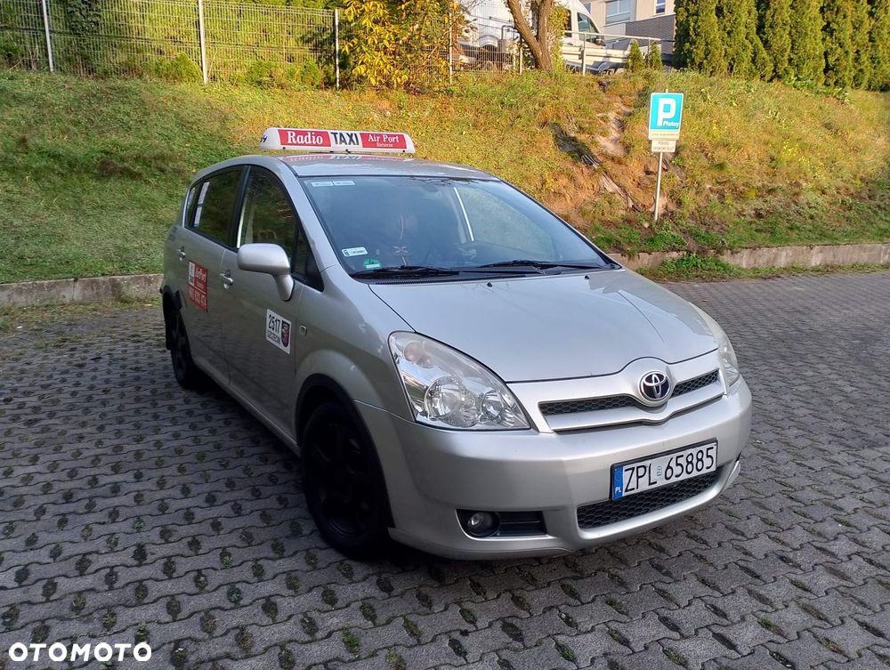 Toyota Corolla Verso 1.8 Gold + 7os MM - 1