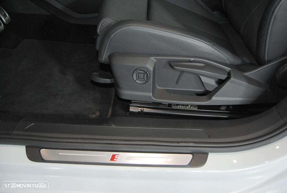 Audi Q4 Sportback e-tron 45 82 kWh SE Business Plus - 43